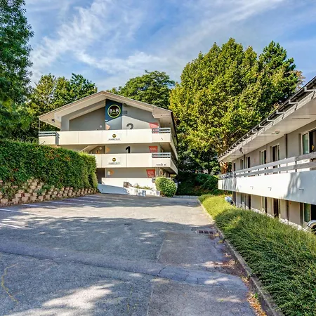 Hotel Louveciennes 2*
